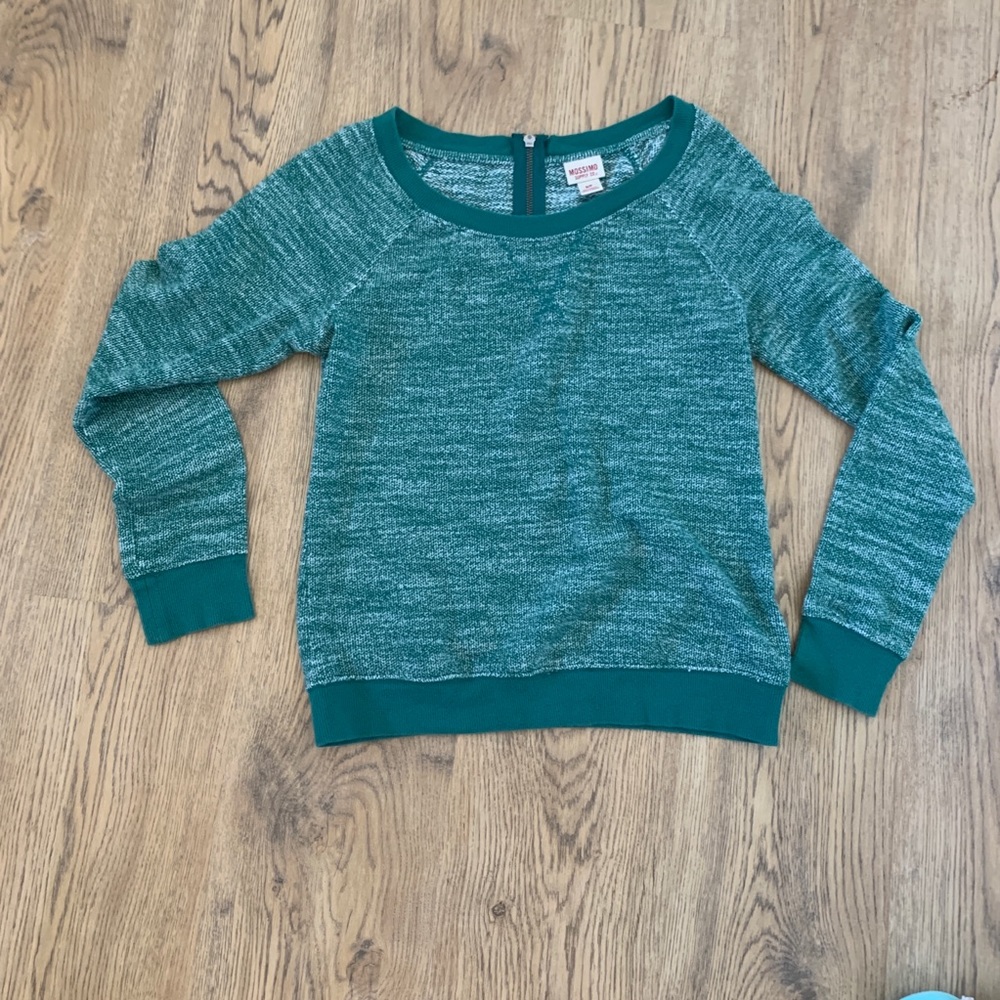Green Light Sweater with Zipper in Back Size S.